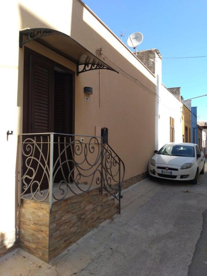 Apartament Casa Le Nereidi Castellammare del Golfo Zewnętrze zdjęcie